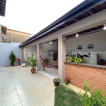 Casa em Piracicaba, bairro Jardim Noiva da Colina