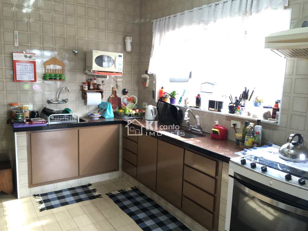 Casa em Atibaia, no bairro Centro