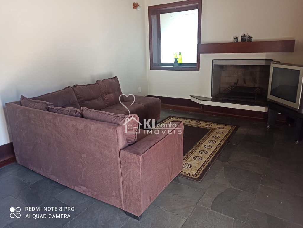 Casa em Atibaia, no bairro Jardim Itaperi