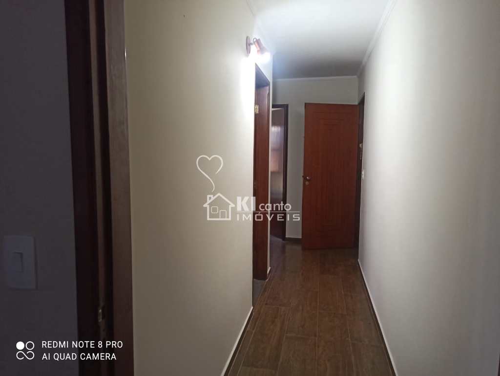 Casa em Atibaia, no bairro Jardim Itaperi