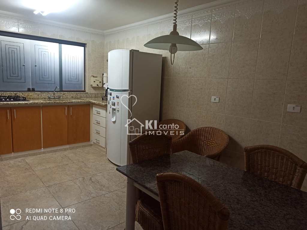 Casa em Atibaia, no bairro Jardim Itaperi