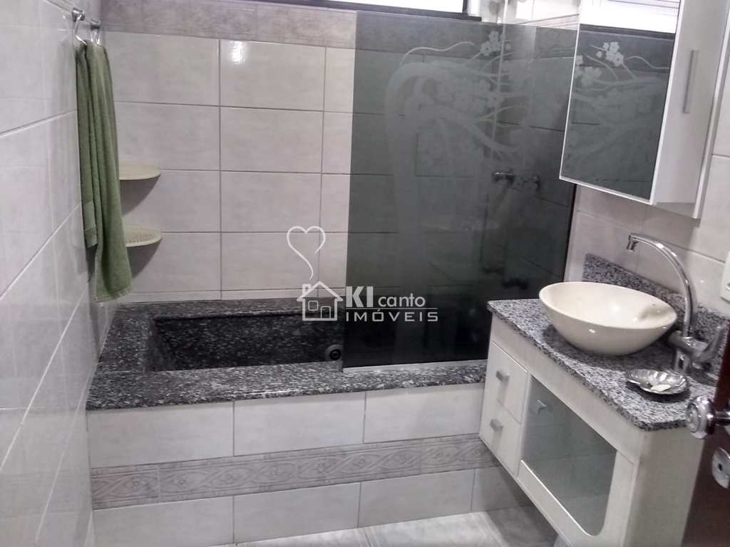 Casa em Atibaia, no bairro Jardim Itaperi