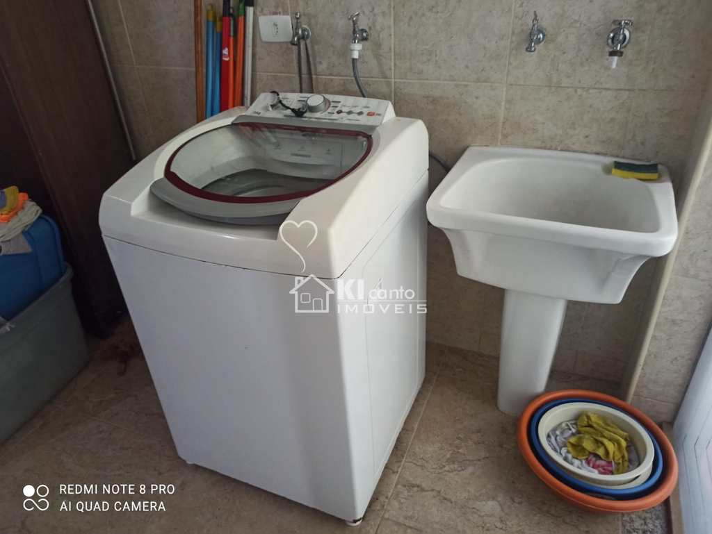 Casa em Atibaia, no bairro Jardim Itaperi