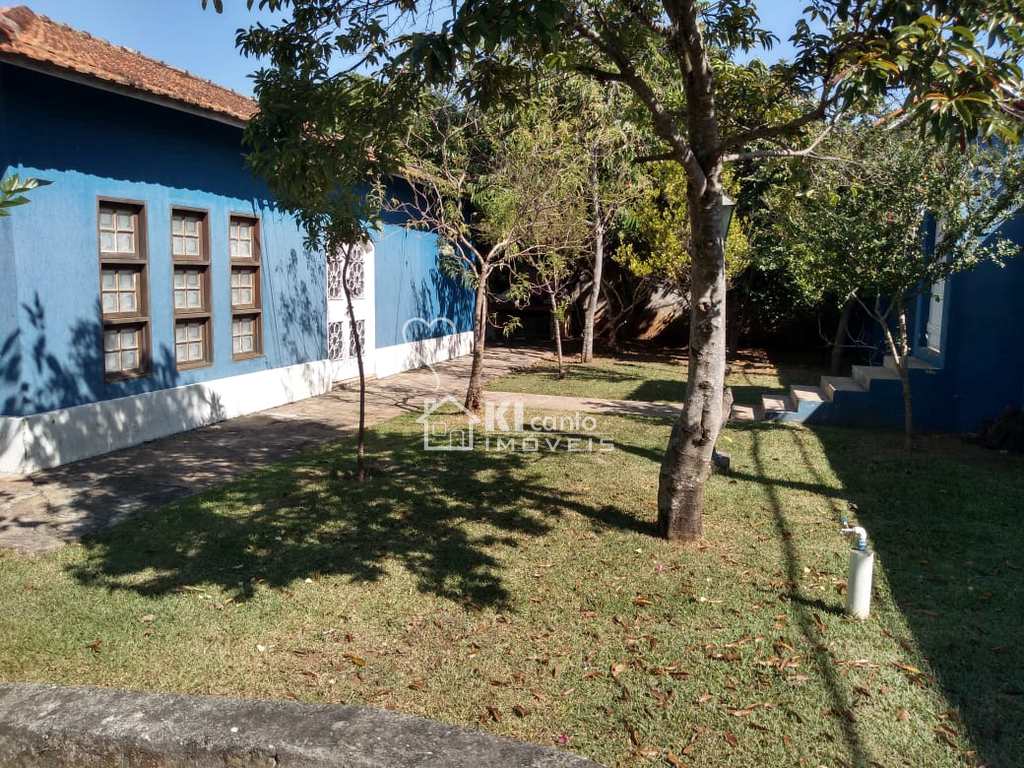 Casa em Atibaia, no bairro Jardim Ipê