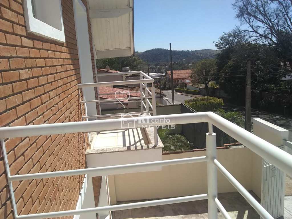 Sobrado em Atibaia, no bairro Loteamento Loanda
