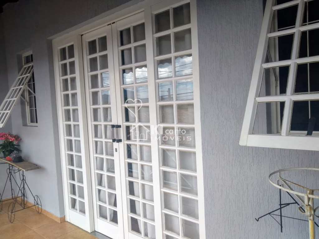 Sobrado em Atibaia, no bairro Jardim Imperial