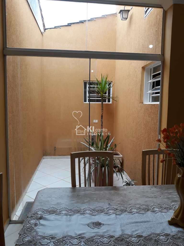 Sobrado em Atibaia, no bairro Jardim dos Pinheiros