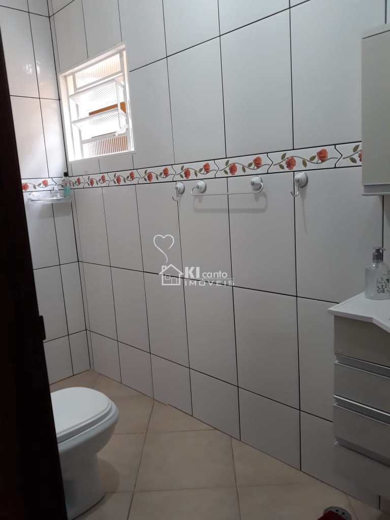 Sobrado em Atibaia, no bairro Jardim dos Pinheiros