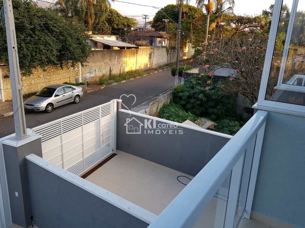 Sobrado em Atibaia, no bairro Jardim Paulista