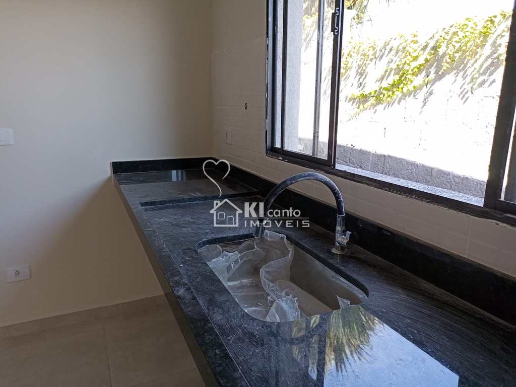 Casa em Atibaia, no bairro Jardim dos Pinheiros