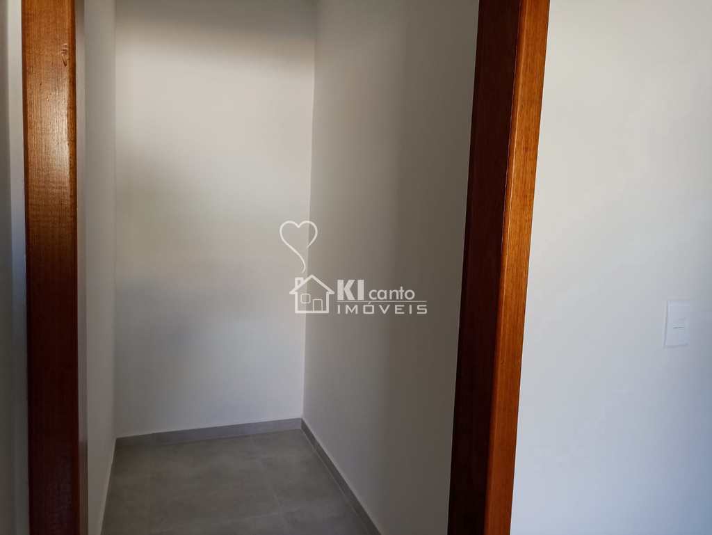 Casa em Atibaia, no bairro Jardim dos Pinheiros