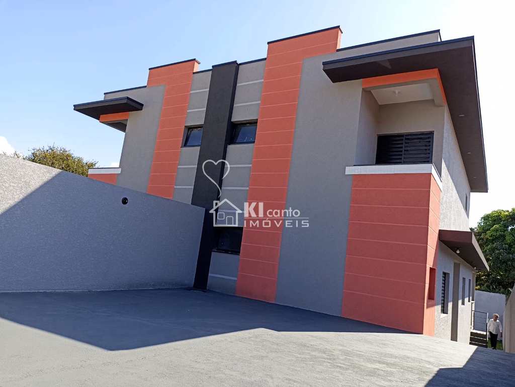 Casa em Atibaia, no bairro Jardim dos Pinheiros