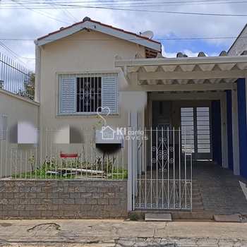 Casa em Atibaia, bairro Jardim Brasil