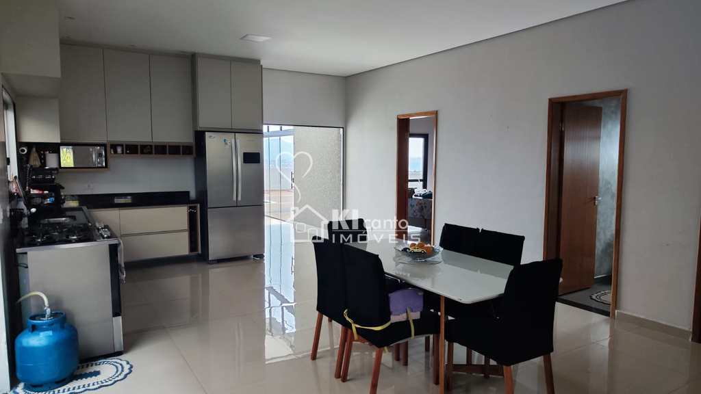 Casa de Condomínio em Bom Jesus dos Perdões, no bairro Guaxinduva