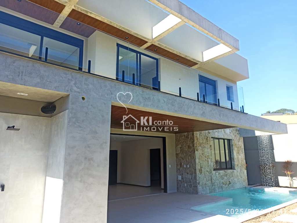 Casa de Condomínio em Atibaia, no bairro Nova Gardênia