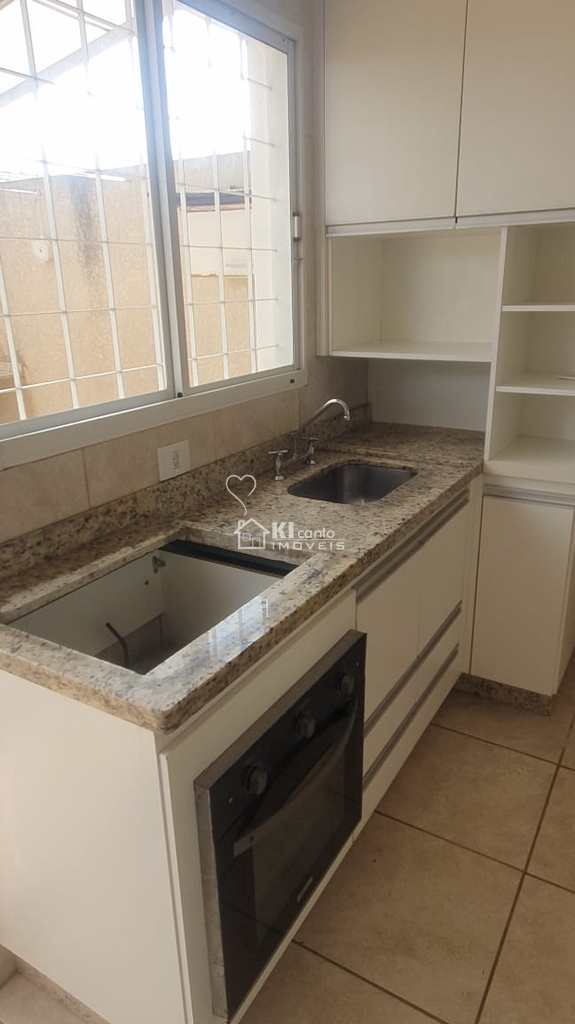 Casa em Atibaia, no bairro Jardim das Cerejeiras