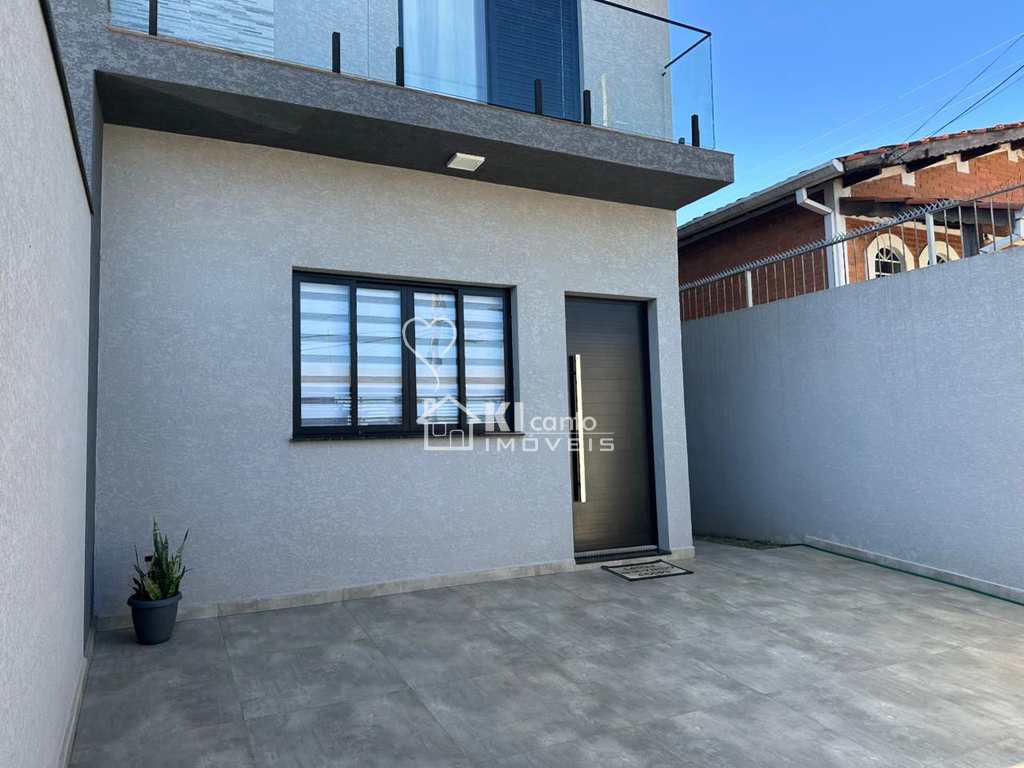 Casa em Atibaia, no bairro Jardim dos Pinheiros