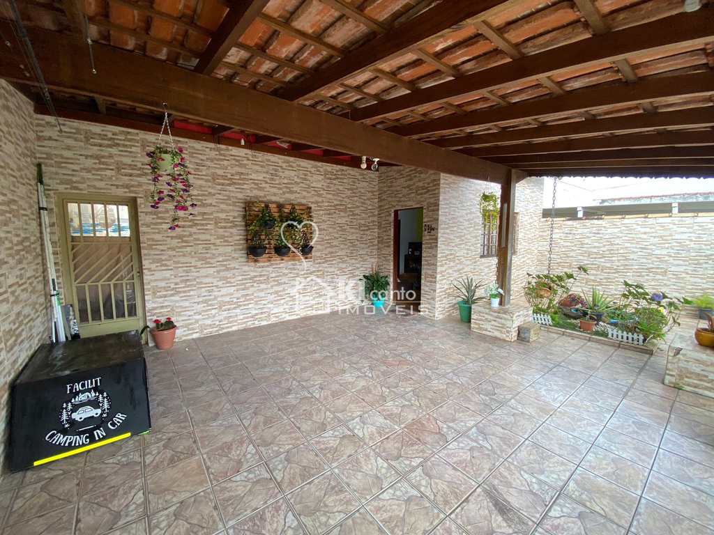 Casa em Bom Jesus dos Perdões, no bairro Jardim Bela Vista