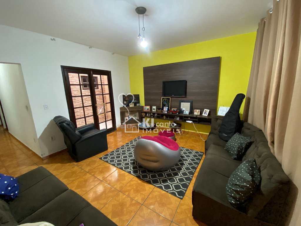 Casa em Bom Jesus dos Perdões, no bairro Jardim Bela Vista