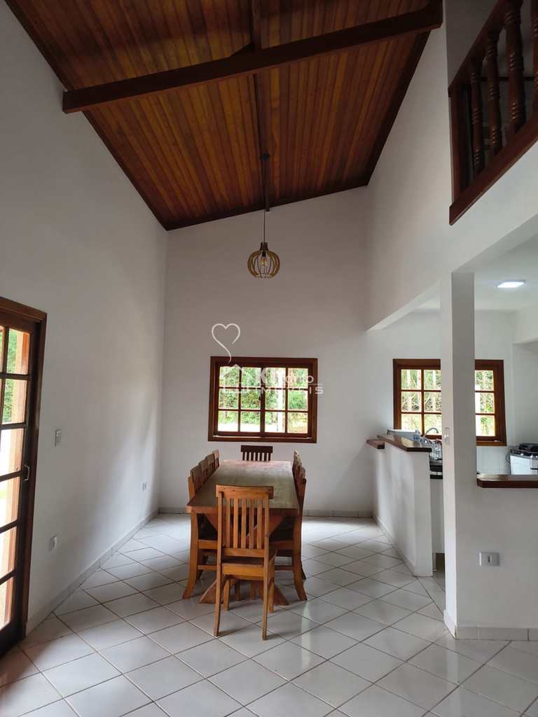 Casa de Condomínio em Bom Jesus dos Perdões, no bairro Vale do Sol