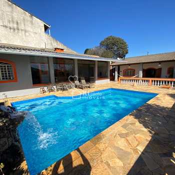 Casa em Atibaia, bairro Jardim dos Pinheiros