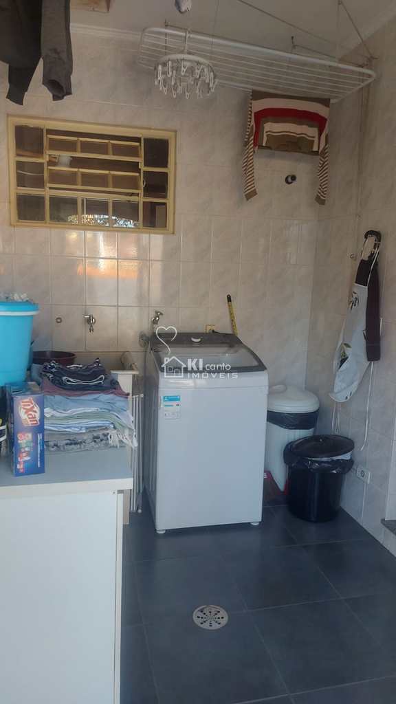 Casa em Atibaia, no bairro Jardim dos Pinheiros