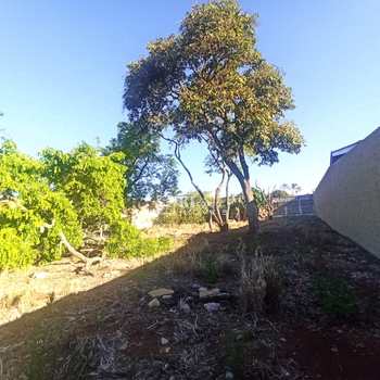 Terreno em Atibaia, bairro Jardim dos Pinheiros