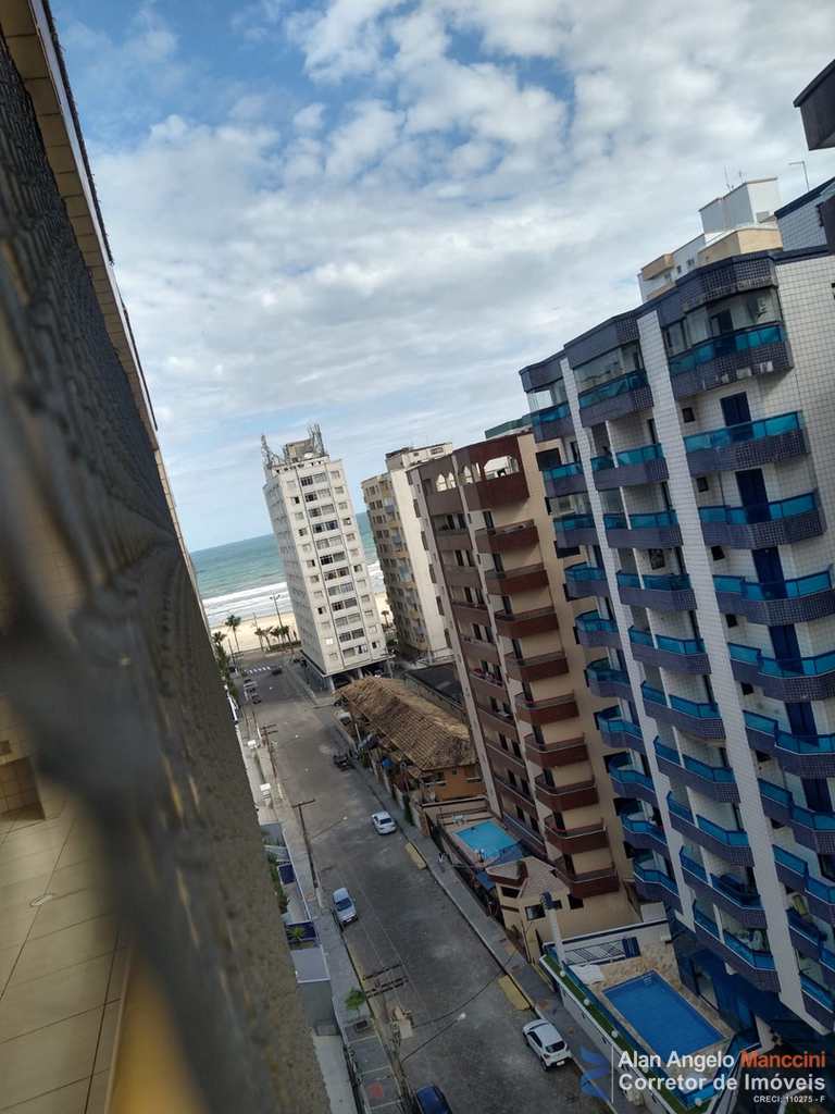 Apartamento em Praia Grande, no bairro Ocian