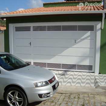 Casa em Piquete, bairro Centro