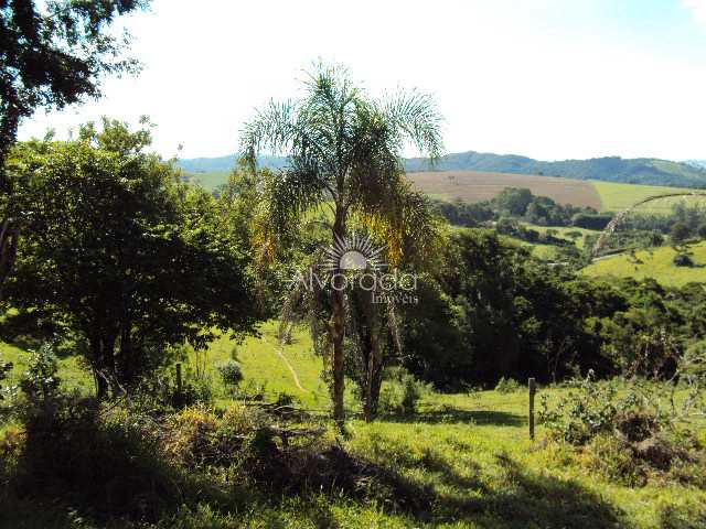 Sítio em Morungaba, no bairro Estrada da Pedreira