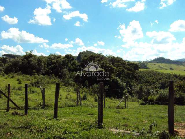 Sítio em Morungaba, no bairro Estrada da Pedreira