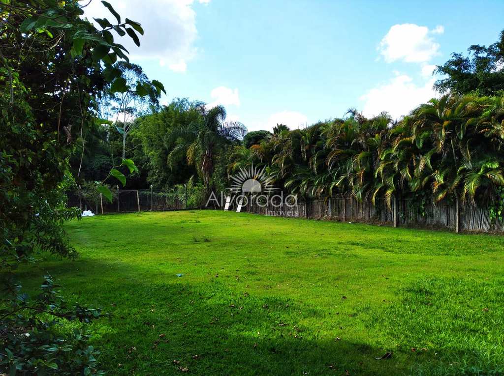 Chácara em Itatiba, no bairro Jardim Leonor