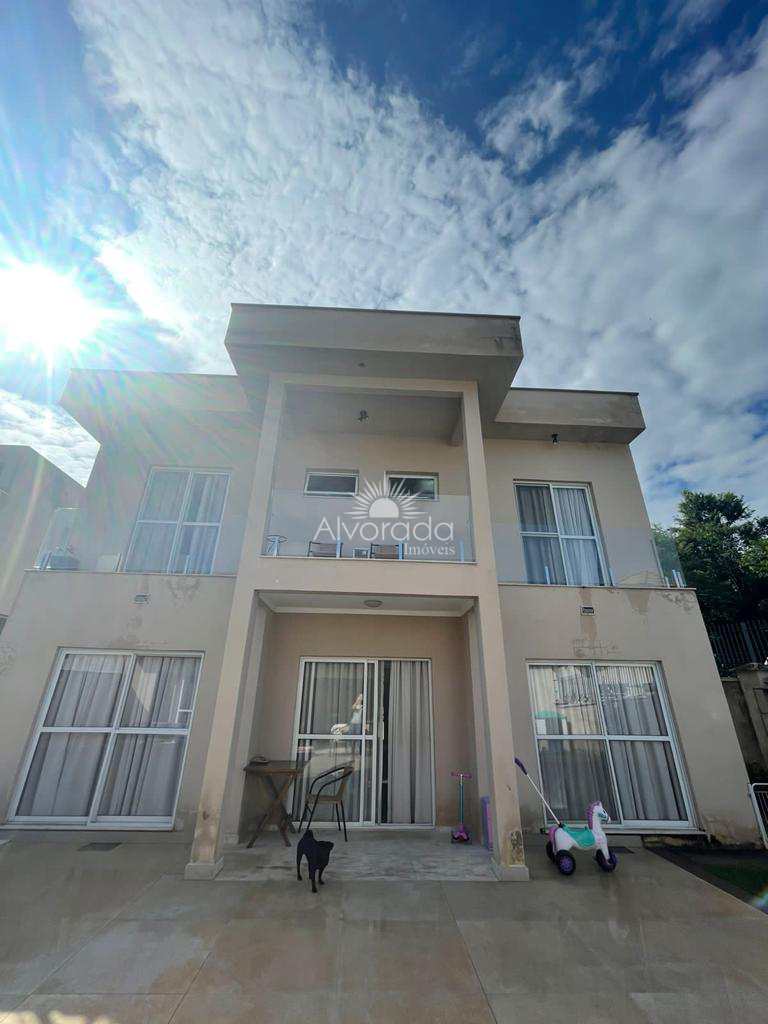 Casa de Condomínio em Santana de Parnaíba, no bairro Alphaville