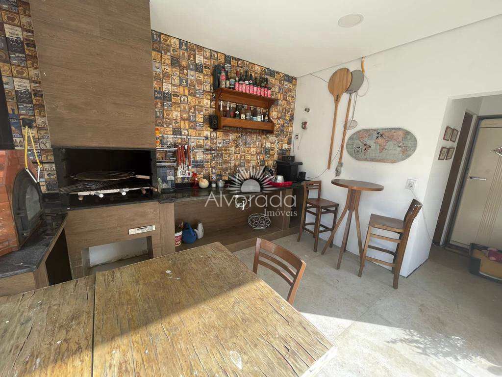 Casa de Condomínio em Santana de Parnaíba, no bairro Alphaville