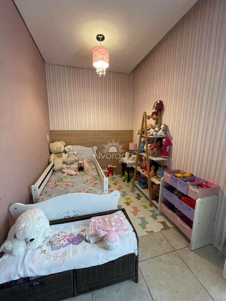 Casa de Condomínio em Santana de Parnaíba, no bairro Alphaville