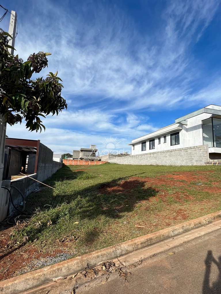 Terreno em Itatiba, no bairro 7 Lagos