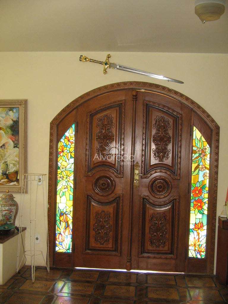 Casa de Condomínio em Valinhos, no bairro Nova Suiça I