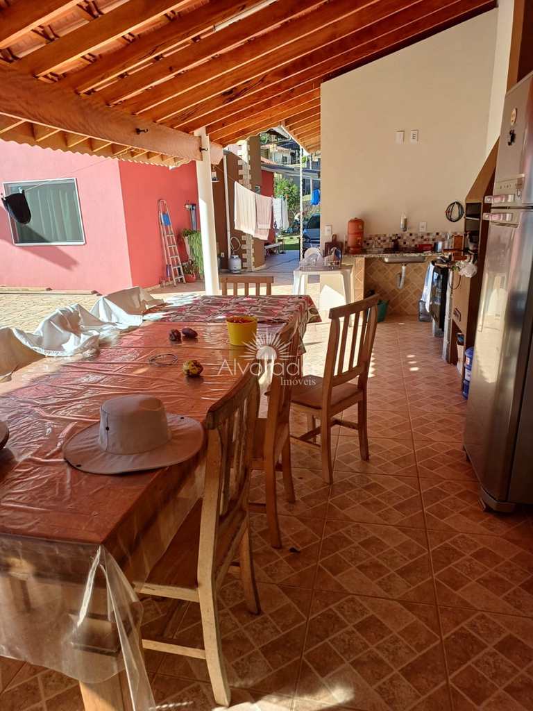 Chácara em Itatiba, no bairro Jardim Leonor