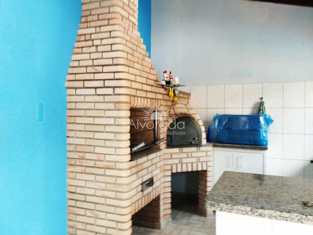 Chácara em Itatiba, no bairro Jardim Leonor