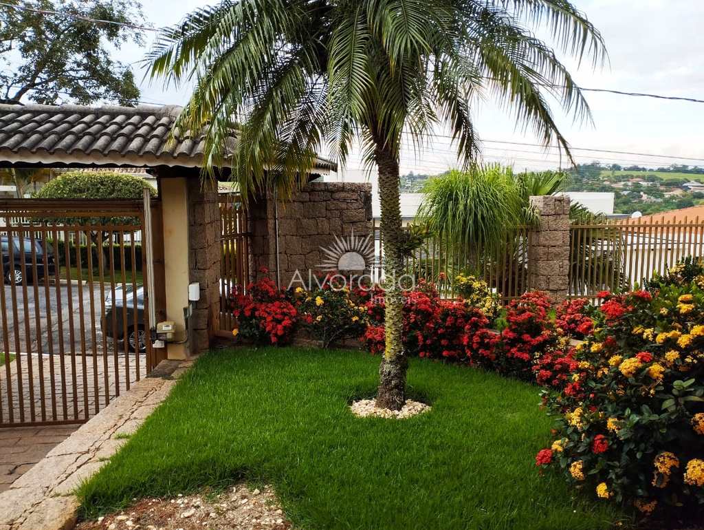 Chácara em Itatiba, no bairro Jardim Leonor