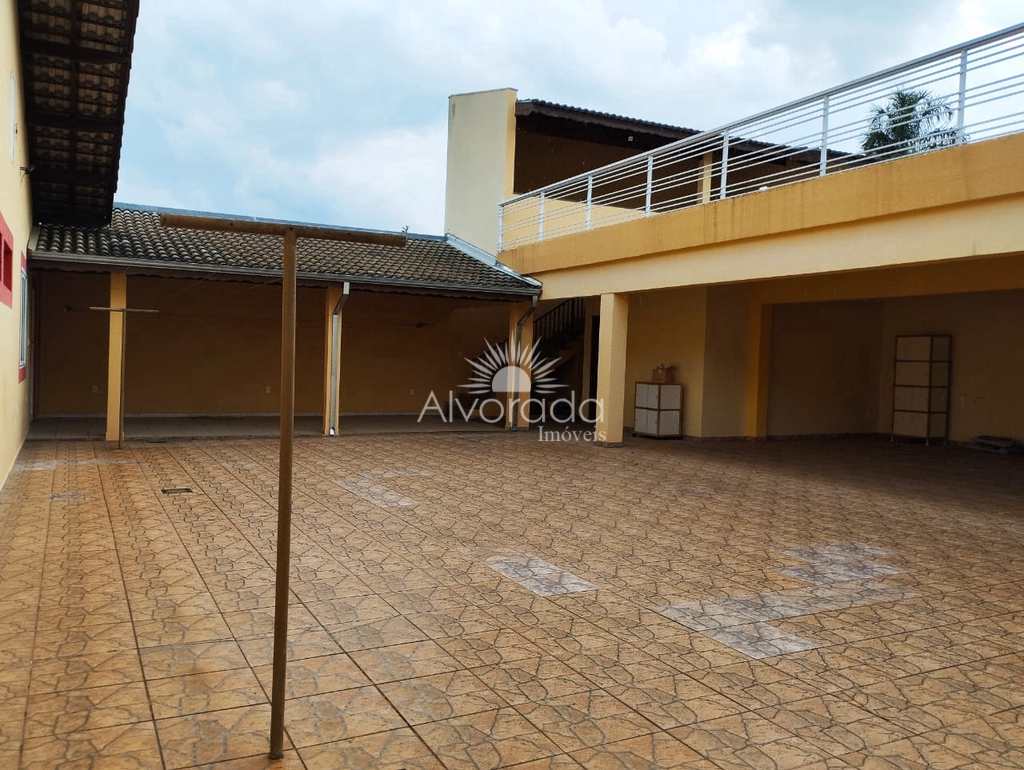 Chácara em Itatiba, no bairro Jardim Leonor