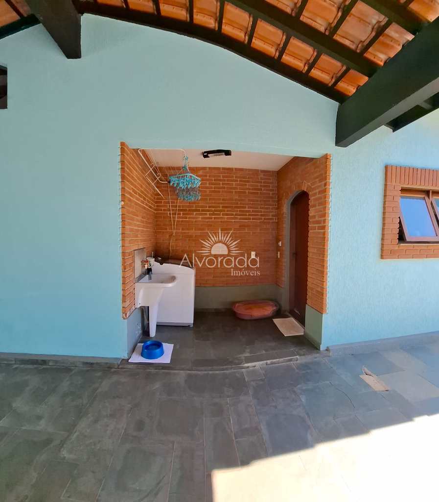 Chácara em Itatiba, no bairro Jardim Leonor