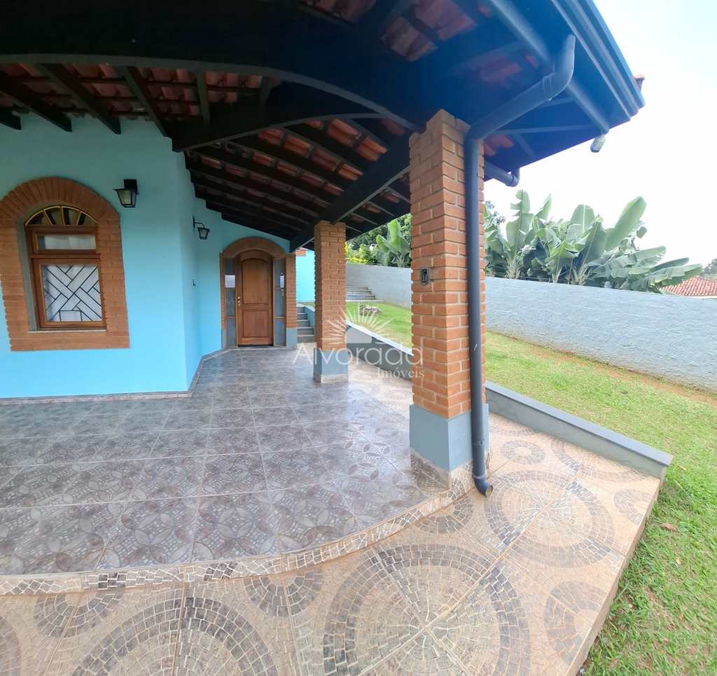 Chácara em Itatiba, no bairro Jardim Leonor