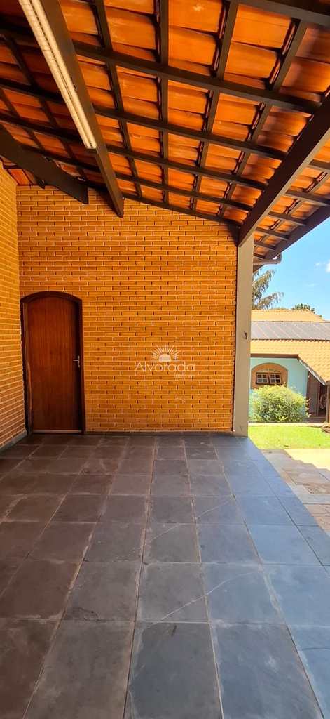 Chácara em Itatiba, no bairro Jardim Leonor