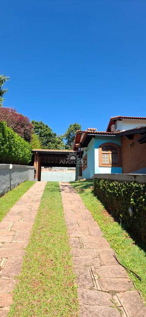 Chácara em Itatiba, no bairro Jardim Leonor