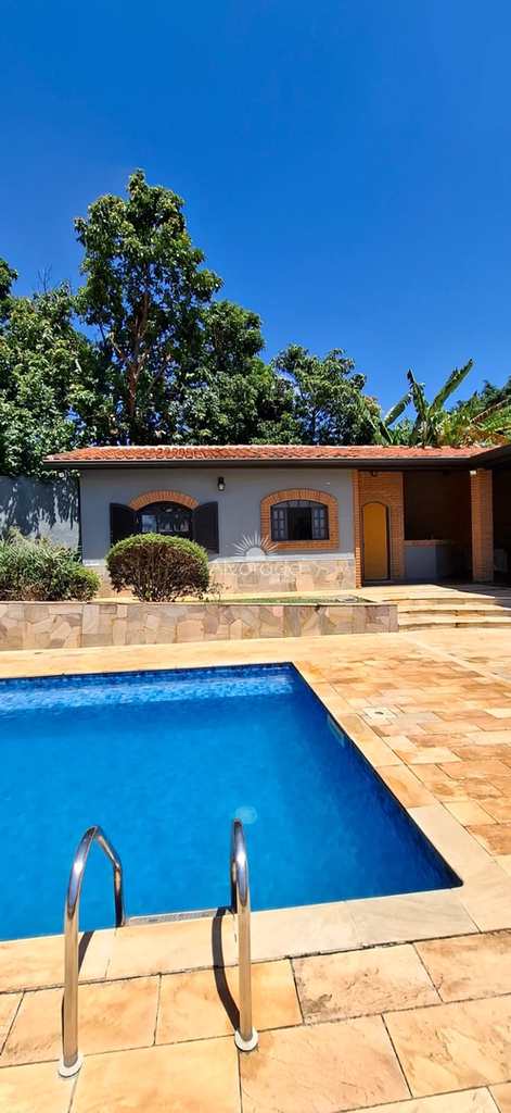 Chácara em Itatiba, no bairro Jardim Leonor