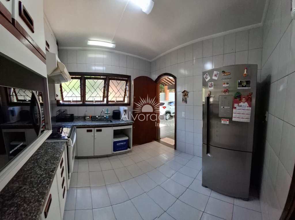 Chácara em Itatiba, no bairro Jardim Leonor