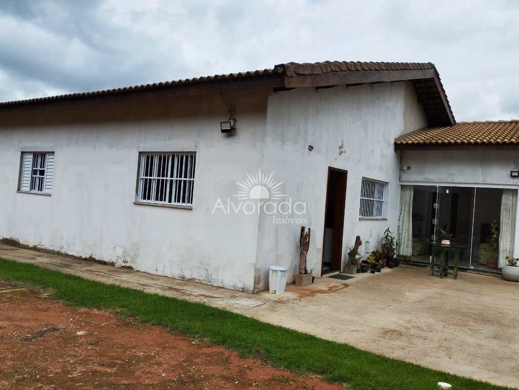 Chácara em Itatiba, no bairro Jardim Leonor
