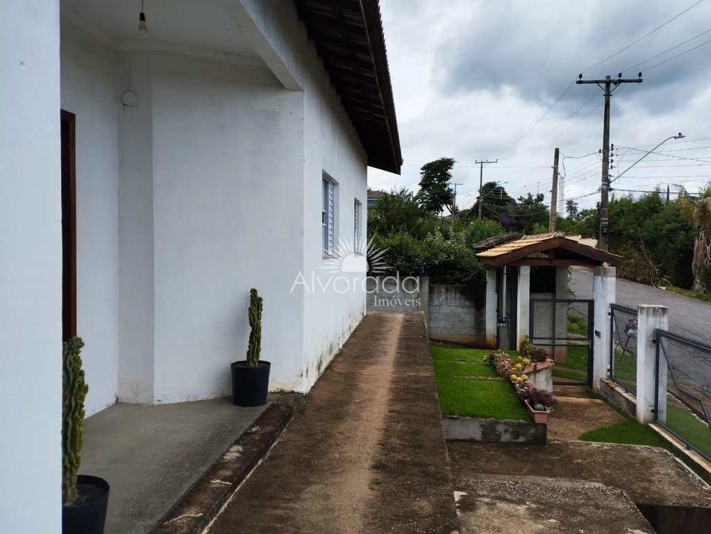 Chácara em Itatiba, no bairro Jardim Leonor
