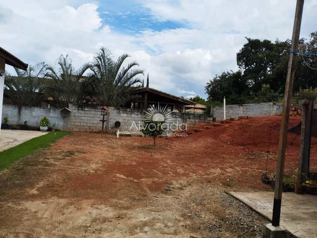 Chácara em Itatiba, no bairro Jardim Leonor
